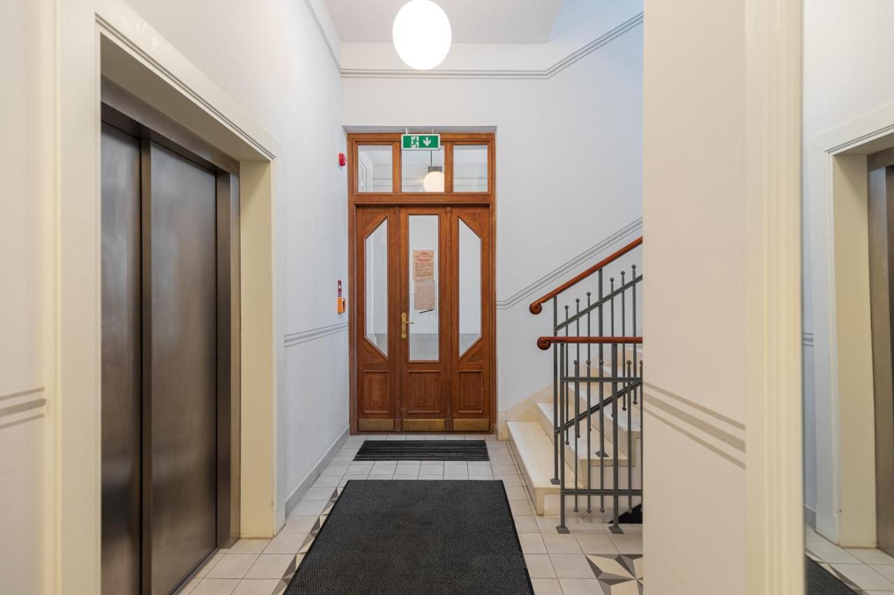 Rent Like Home - Targowa 21 Warschau Buitenkant foto